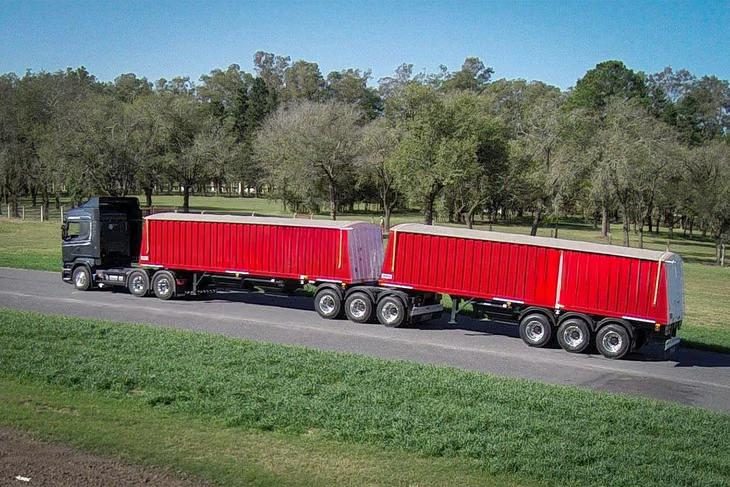 Neuquén proyecta 4.000 hectáreas de alfalfa con bitrenes para exportar vía Chile